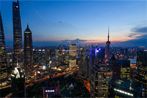 夜幕下的上海会所,融入青春与 __ 的舞蹈演绎! 夜幕下的上海会所,融入青春与 __ 的舞蹈演绎!